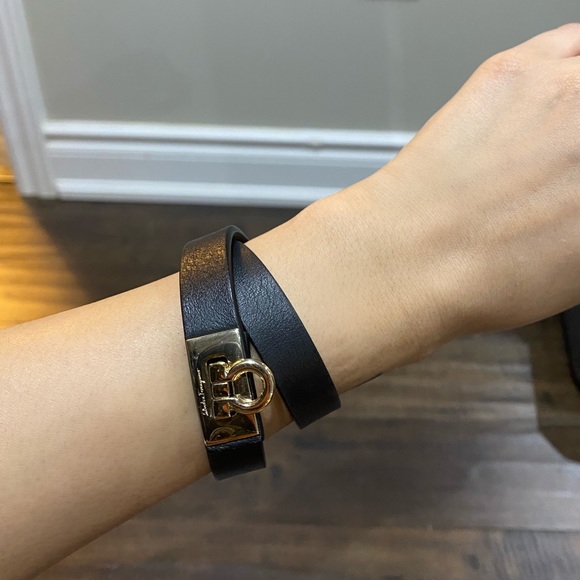 Salvatore Ferragamo Double Wrap Leather Bracelet - Picture 3 of 3